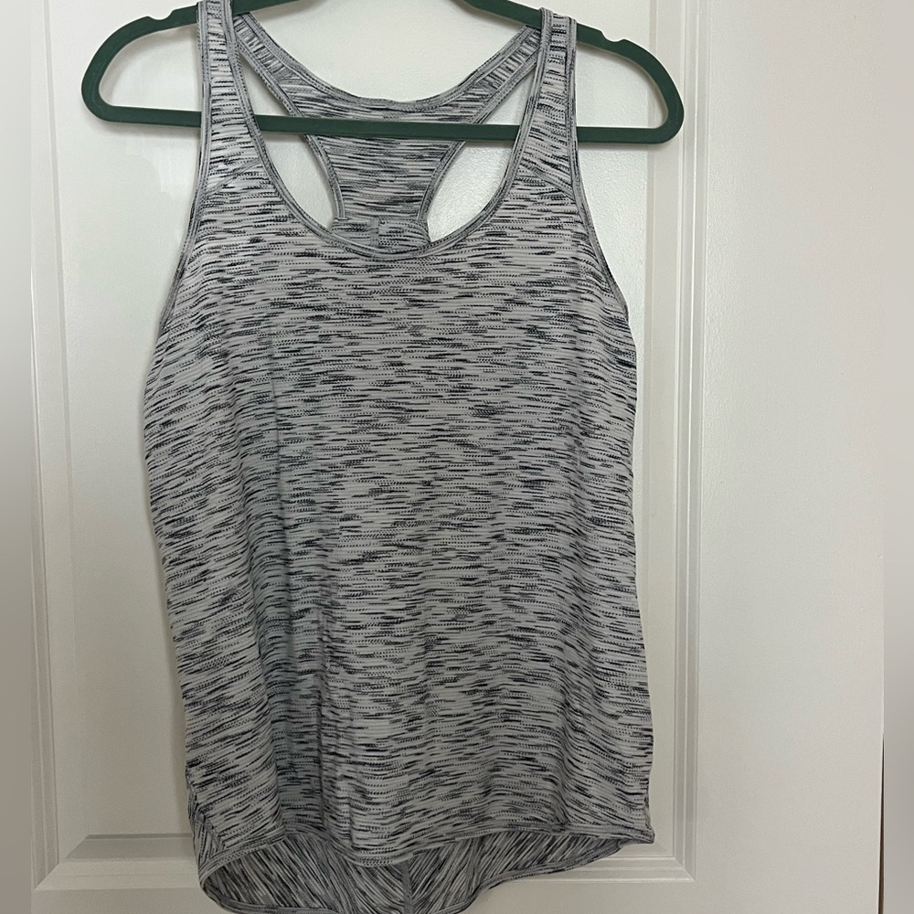 Lululemon Essential Tank Pleated Back Tiger Space Dye Black!